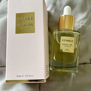 Femmue Ideal Camellia Facial Oil NEW